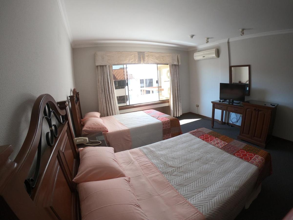 Suites Casa Blanca Santa Cruz de La Sierra Exteriör bild