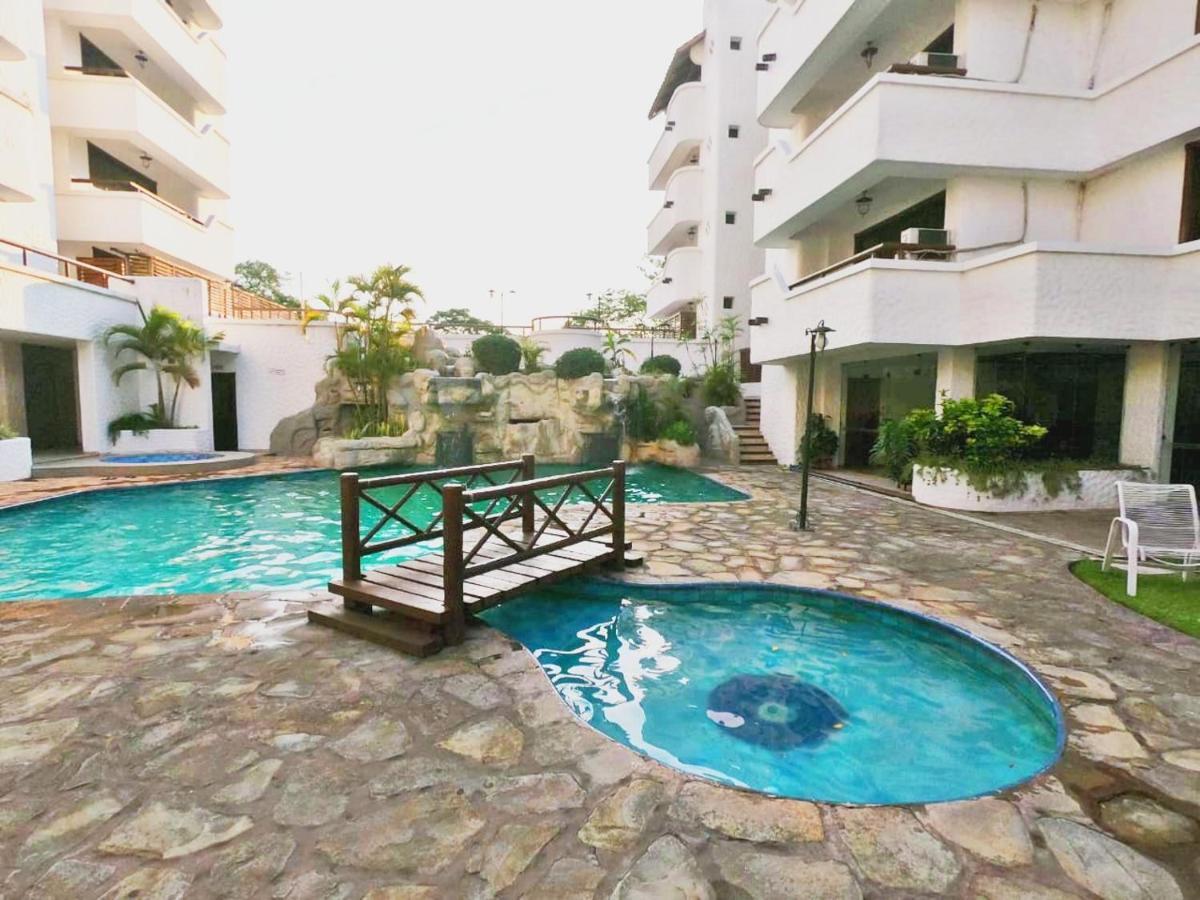Suites Casa Blanca Santa Cruz de La Sierra Exteriör bild